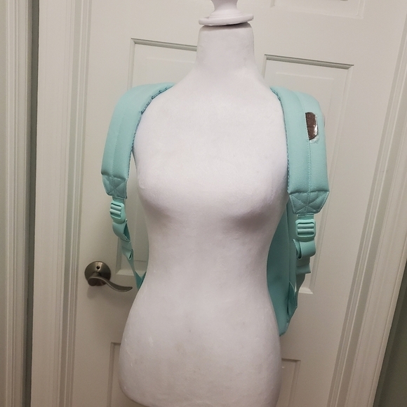 NWT Herschel Miller Blue Tint in Color Backpack, Casual, School - Picture 3 of 14